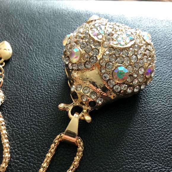 NWT Rhinestone Lady bug necklace - Picture 3 of 4